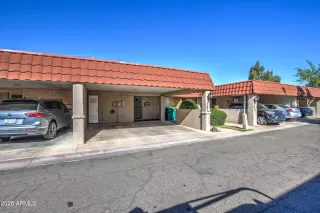 More Details about MLS # 6853274 : 5234 N 15TH DRIVE