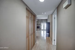 Photo #3: 6853274 Listing