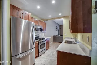 Photo #5: 6853274 Listing