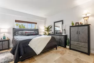 Photo #5: 6853312 Listing 