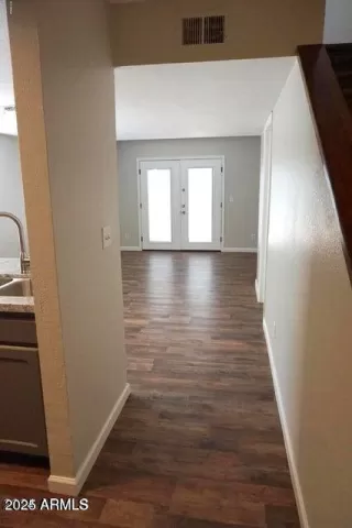 Photo #2: 6853392 Listing