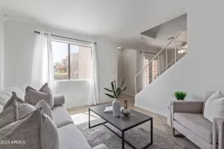 Photo #1: 6853551 Listing