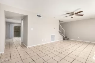 Photo #5: 6853737 Listing