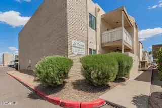 Photo #1: 6853807 Listing