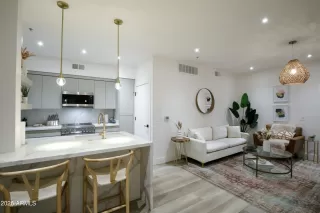 Photo #1: 6853854 Listing 