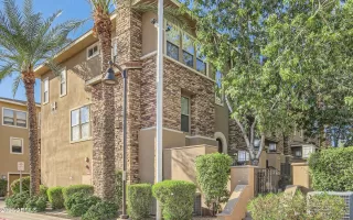 Photo #3: 6853925 Listing 