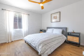 Photo #6: 6853997 Listing 