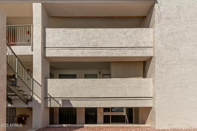 MLS: 6854028 Condo For Sale