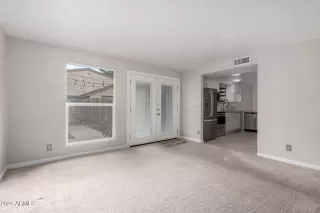 Photo #2: 6854033 Listing 