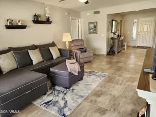 Photo #6: 6854062 Listing 