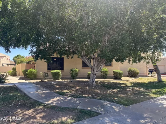 MLS: 6854164 Condo For Sale