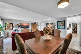 Photo #6: 6854198 Listing