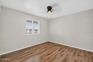 Photo #5: 6854362 Listing