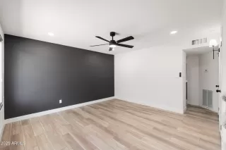 Photo #1: 6854439 Listing