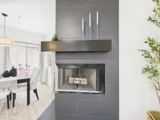 Photo #4: 6854652 Listing 