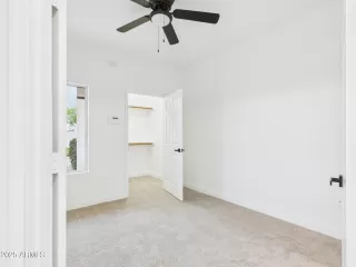 Photo #6: 6854652 Listing 