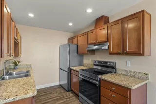 Photo #5: 6854687 Listing 