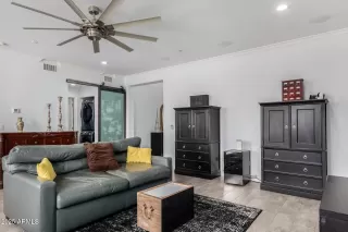 Photo #1: 6854688 Listing