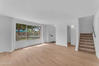 Photo #3: 6854948 Listing 