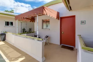 Photo #3: 6854955 Listing