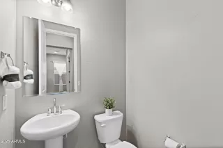 Photo #4: 6854957 Listing 