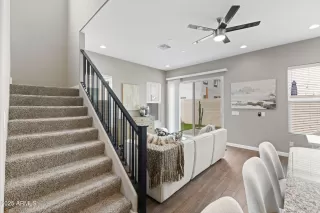 Photo #6: 6854957 Listing 