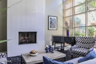 Photo #2: 6855008 Listing 