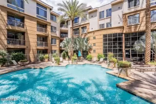 Photo #6: 6855008 Listing 