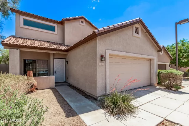 MLS: 6855155 Condo For Sale