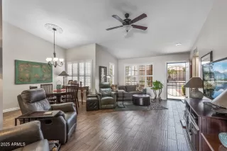 Photo #3: 6855194 Listing 