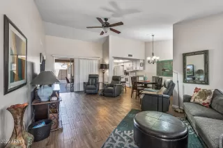 Photo #4: 6855194 Listing 