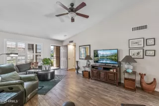 Photo #5: 6855194 Listing 