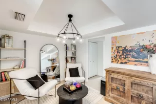 Photo #5: 6855231 Listing 