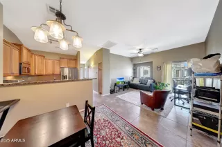 Photo #3: 6855291 Listing 