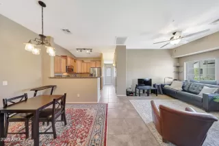 Photo #5: 6855291 Listing 