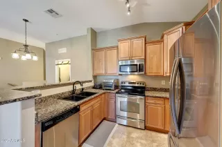 Photo #6: 6855291 Listing 