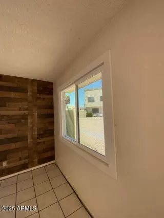 Photo #3: 6855506 Listing 