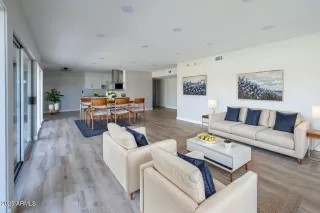 Photo #2: 6855769 Listing