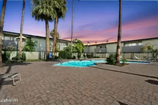 Photo #5: 6855769 Listing