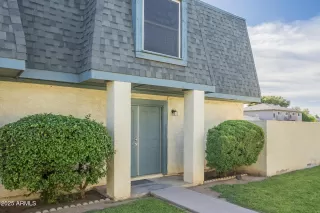 Photo #2: 6855792 Listing