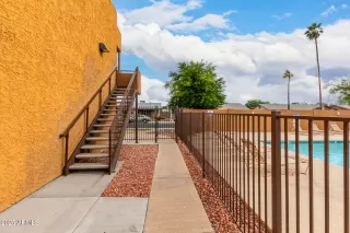 Photo #6: 6855833 Listing 