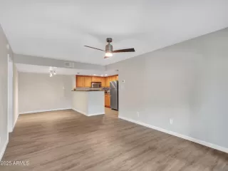 Photo #3: 6855843 Listing