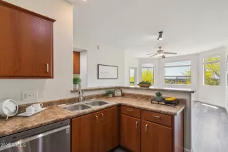 Photo #2: 6855908 Listing 