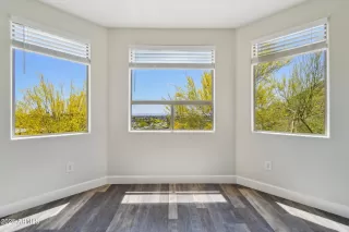 Photo #6: 6855908 Listing 