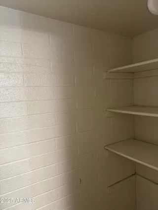 Photo #4: 6855958 Listing