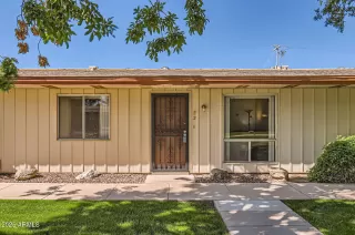 More Details about MLS # 6856058 : 8241 N CENTRAL AVENUE#2