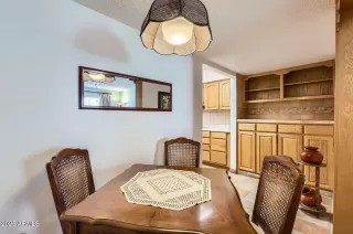 Photo #4: 6856058 Listing 