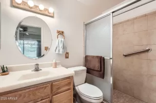 Photo #6: 6856058 Listing 