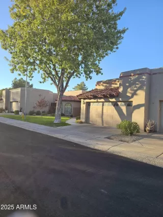 Photo #2: 6856080 Listing 