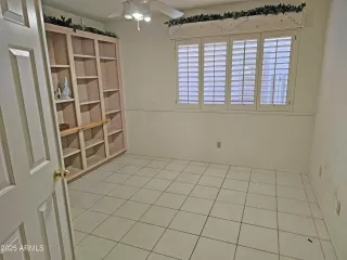 Photo #6: 6856080 Listing 